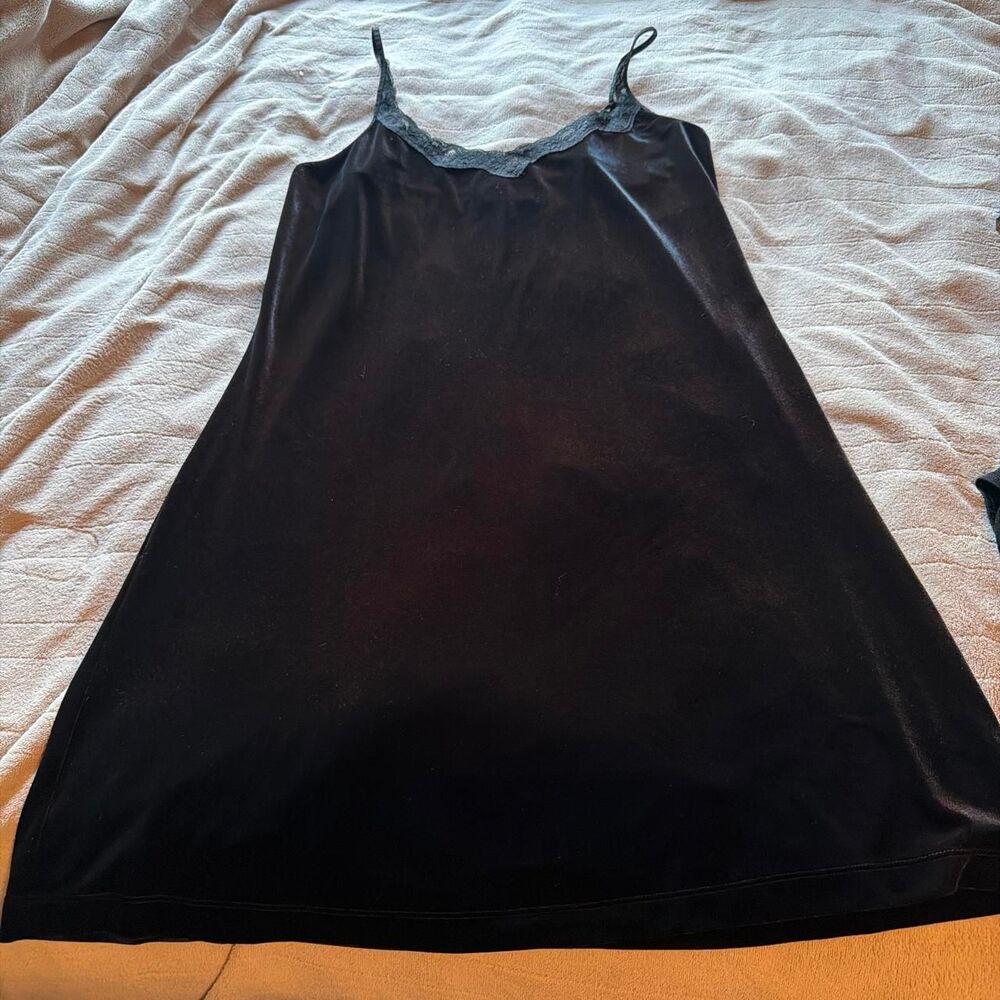 Vintage Gilligan & O'Malley Slip Dress Black Velvet Lace Size L